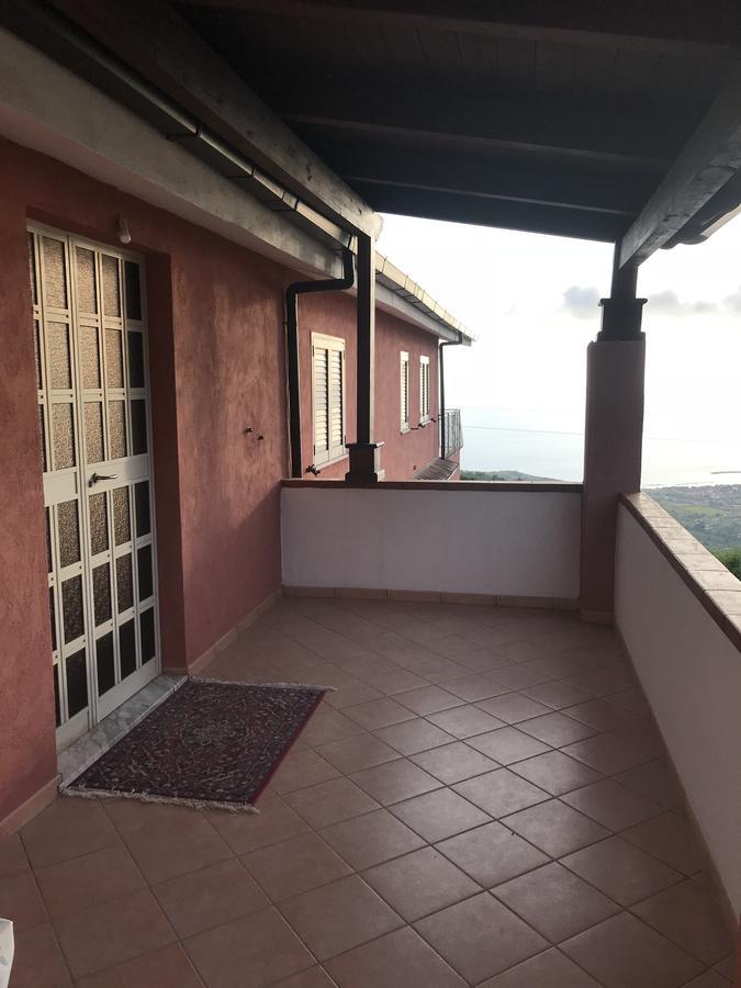 לינה וארוחת בוקר סן מאורו צ'ילנטו Cilento מראה חיצוני תמונה